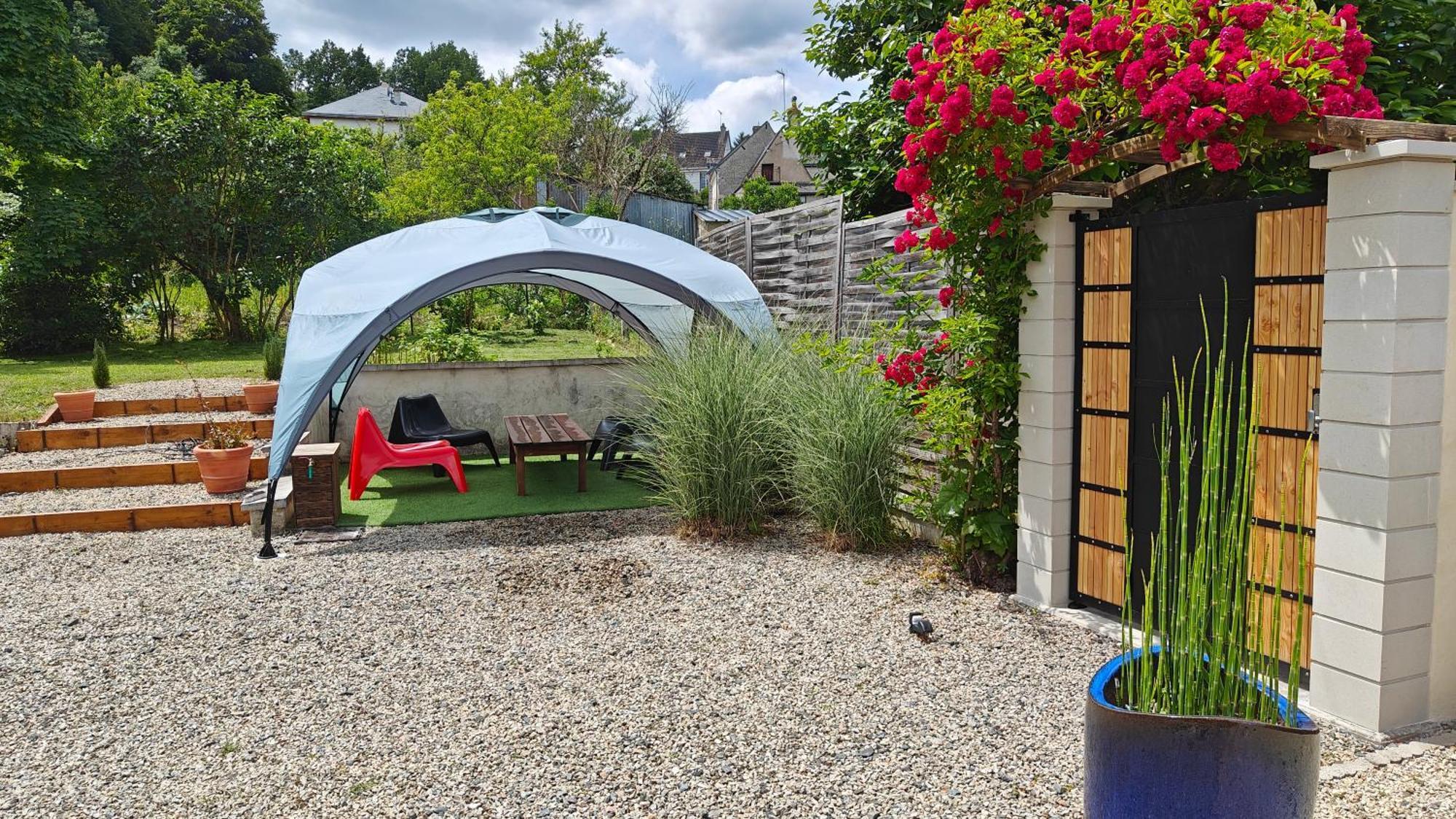 Vila Le Petit Prieure Langeais Exteriér fotografie